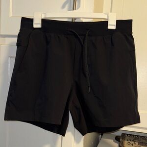 Men's Lululemon Black Athletic Shorts L